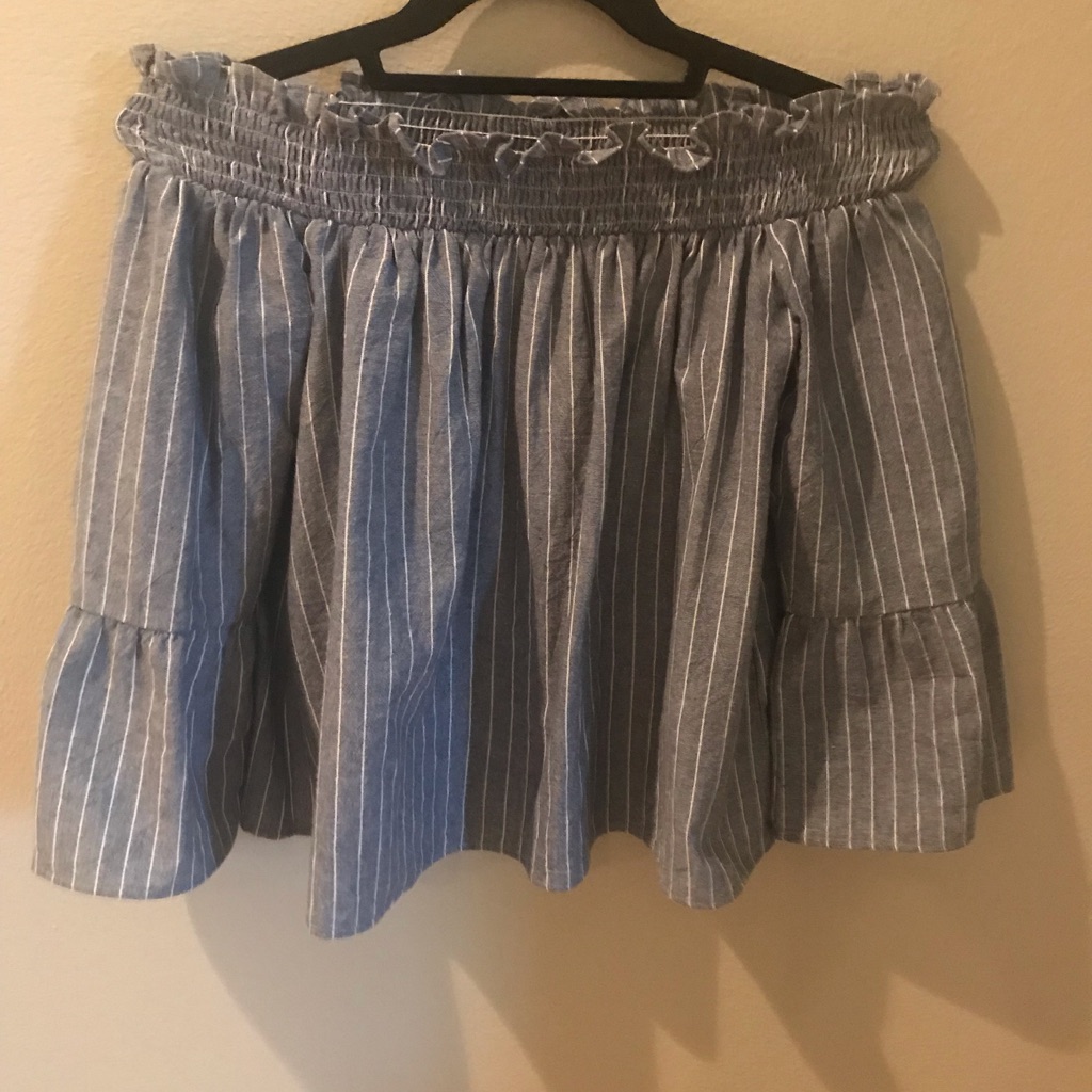 Off-Shoulder Blouse